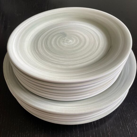 GlucksteinHome "Plains" pattern melamine dinner and side plates. - Picture 2 of 4